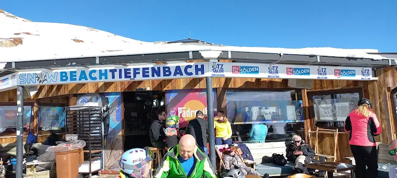 Snow Beach Tiefenbach restaurant in Austria