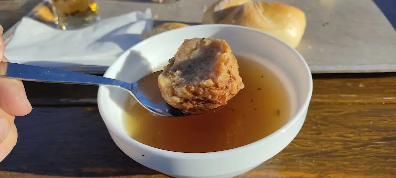 Peter D'Hoye_Tiefenbach Gletscher Restaurant_Austria_review