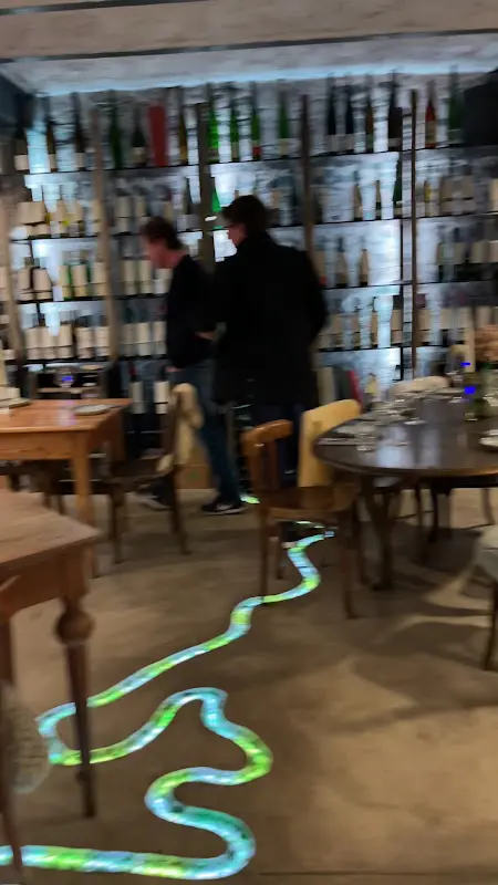 Die Mosel Vinothek & Winebar_Traben-Trarbach_slider_image_2