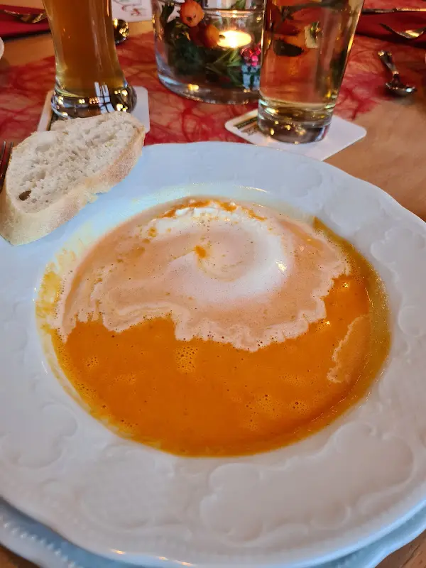 Mone_Das Landhaus Inh. Anke Pröls- Ihr gemütliches Speiselokal_Trausnitz_review