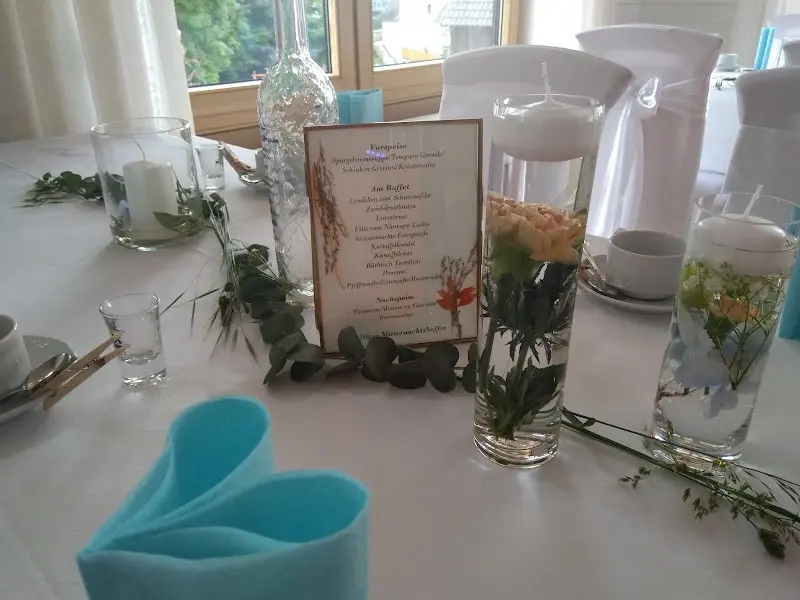 Das Landhaus Inh. Anke Pröls- Ihr gemütliches Speiselokal_Trausnitz_slider_image_3