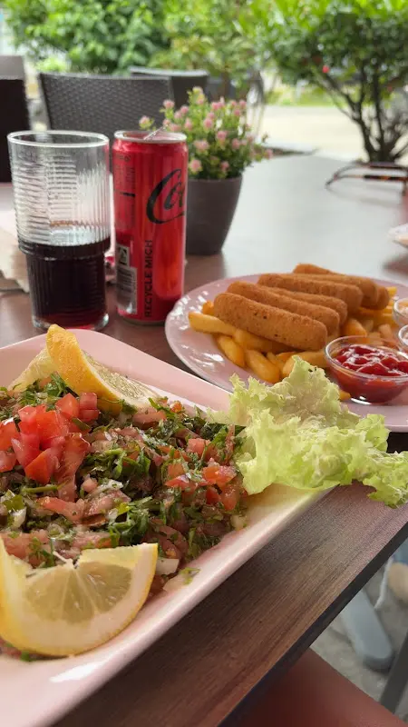 Sarah B._Lazord Restaurant und Café_Traunreut_review