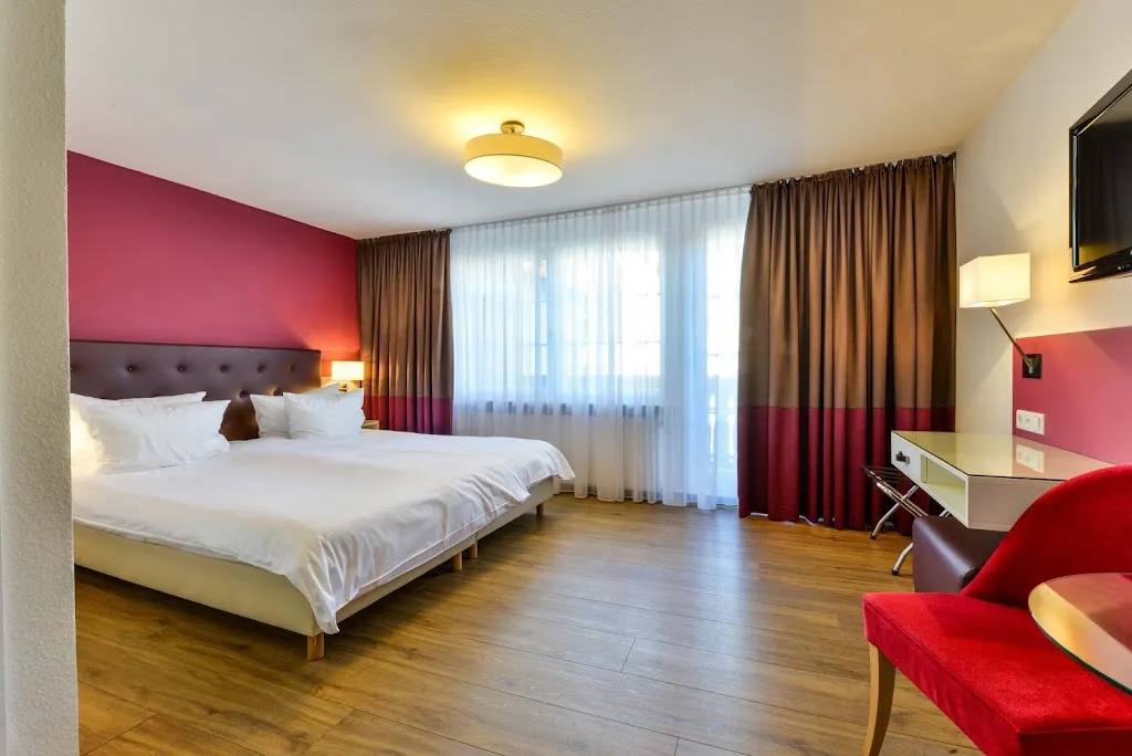Flair Hotel Vier Jahreszeiten mit Karls Esszimmer_Urach_slider_image_2