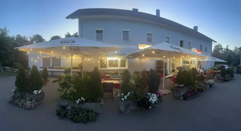 PIZZERIA CIAO_Traitsching_slider_image_3