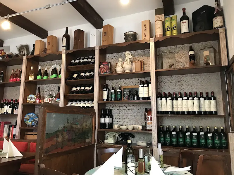 York Schumann_Pizzeria Trattoria al Gallo Nero_Cham_review