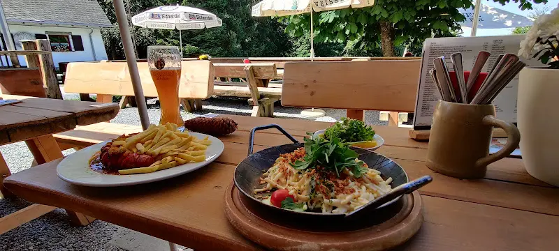 Lavinia Ianovici_Seehaus Fichtelgebirge - Monika Steiner & Berthold Hübner_Tröstau_recensione