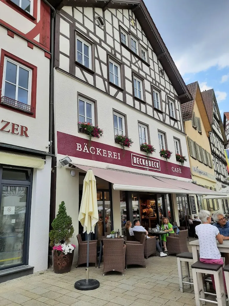 BeckaBeck Marktplatzcafe Bäckerei Café ristorante a Urach