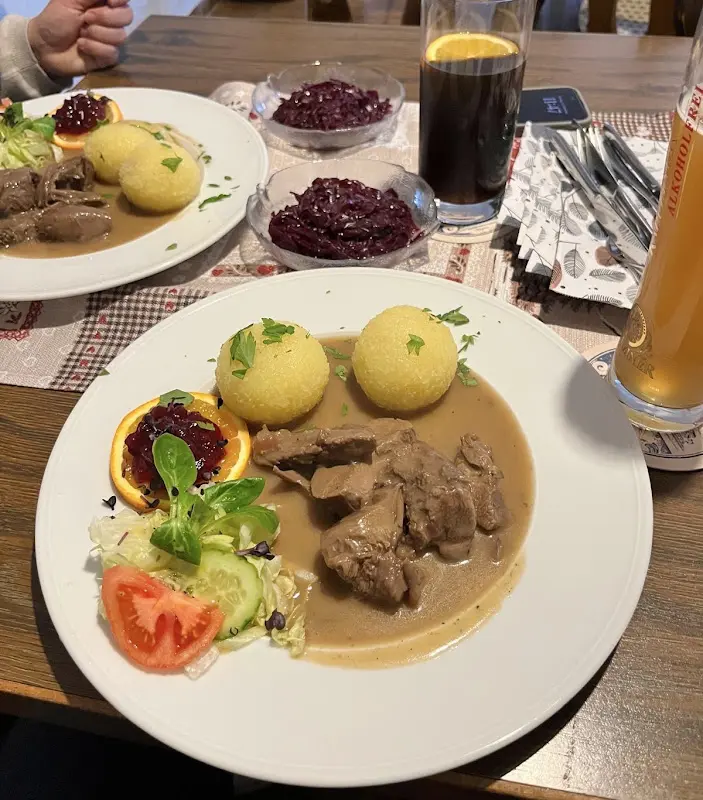 Ariane Laube_Altes Wirtshaus Tröstau_Tröstau_recensione