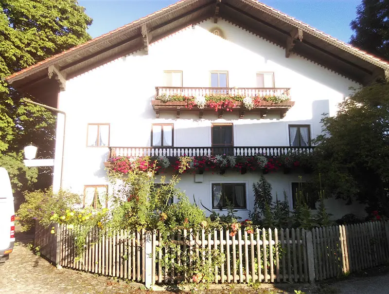 Johann Hüttl Gaststätte restaurant in Tuntenhausen