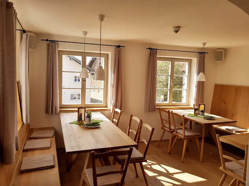 Alexander Wimmer_Wirt z´Dirling_Tyrlaching_review