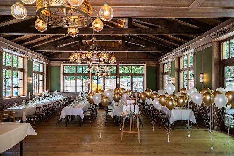 Tutzinger Biergarten restaurant in Tutzing