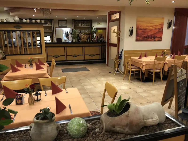 Restaurant La Grotta restaurant in Treuchtlingen