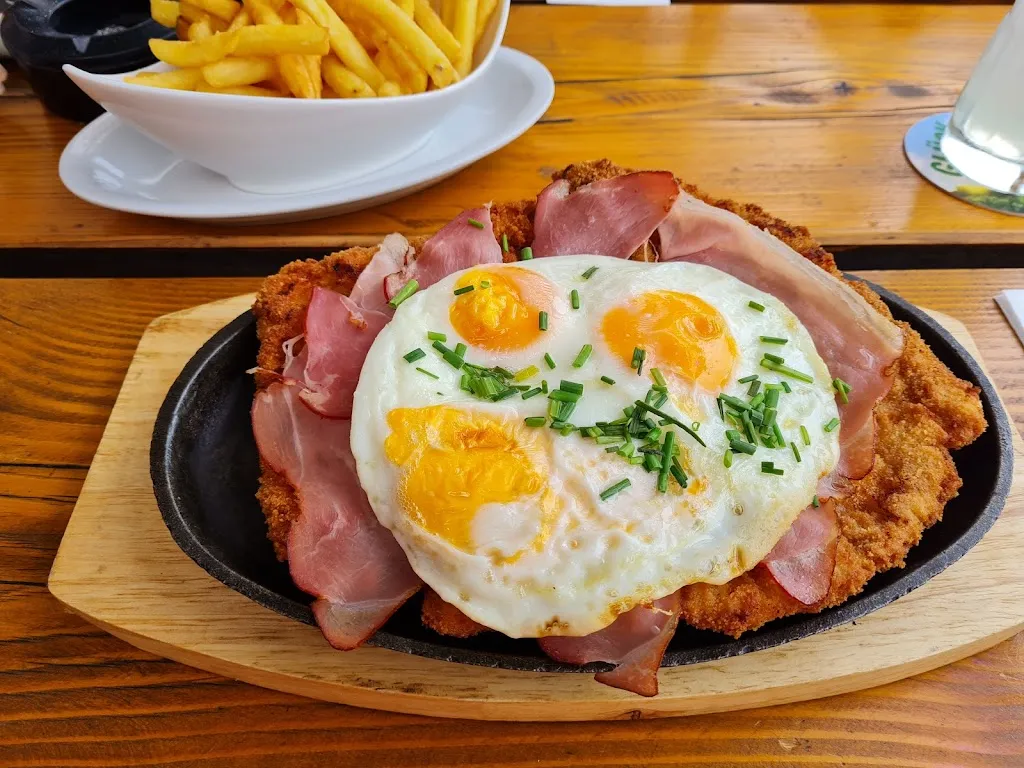 JJs Raugrund - Restaurant, Bar, Biergarten_Wildbad_slider_image_3