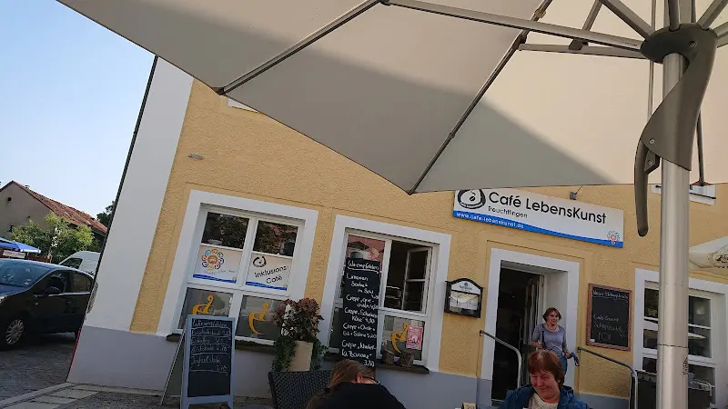 Café Lebenskunst restaurant in Treuchtlingen