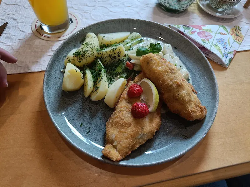 Luitzzz_Wirtshaus am Dorfbrunnen_Uehlfeld_review