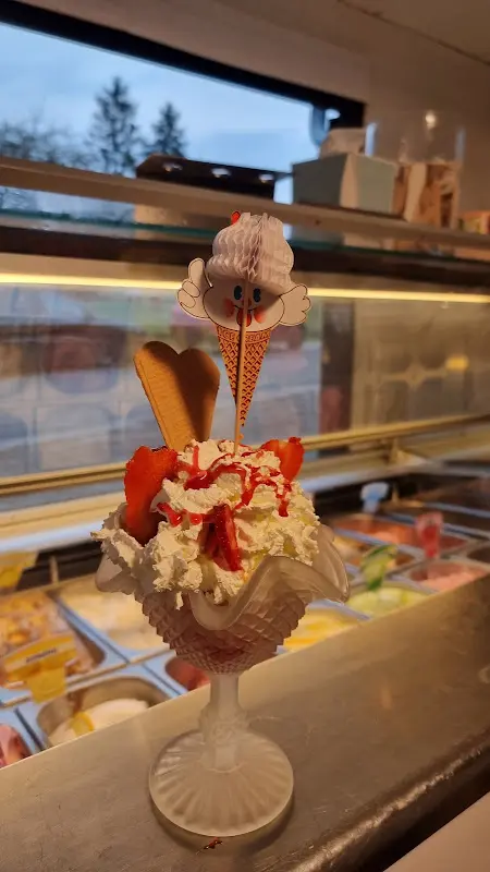 -.-_Uehlfeld_slider_image_2