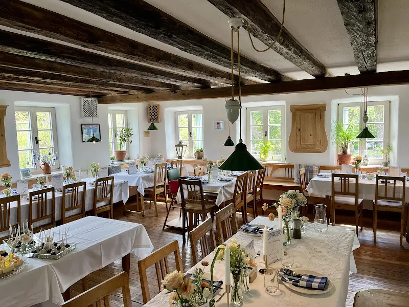 Wirtshaus Der Adler_Unterdießen_slider_image_1