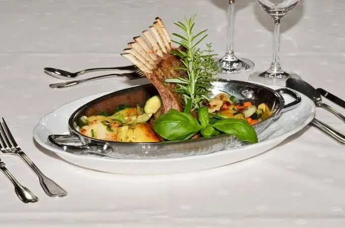 Hotel und Restaurant Alpenhof_Übersee_slider_image_2