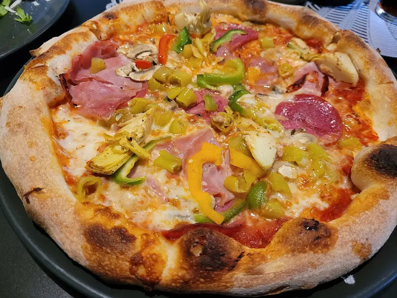 Pizzeria Calabria_Uffenheim_slider_image_3