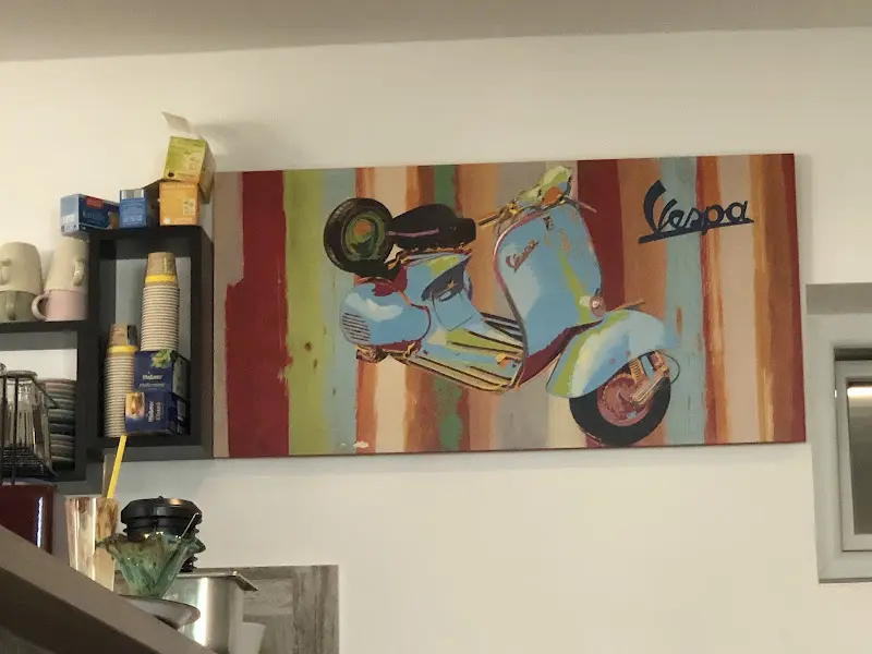 Grzegorz Świgoń_Eiscafé Da Mauri_Uffenheim_review