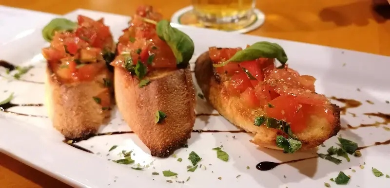 RESTAURANT MEDITERRAN_Coburg_slider_image_3