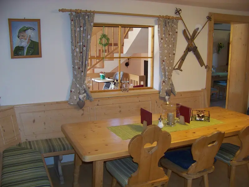 Gaststätte Beim Höllbauer_Unterthingau_slider_image_1