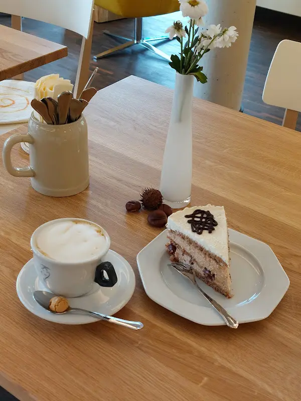 Cafe/Bistro am Rathaus_Unterwössen_slider_image_2