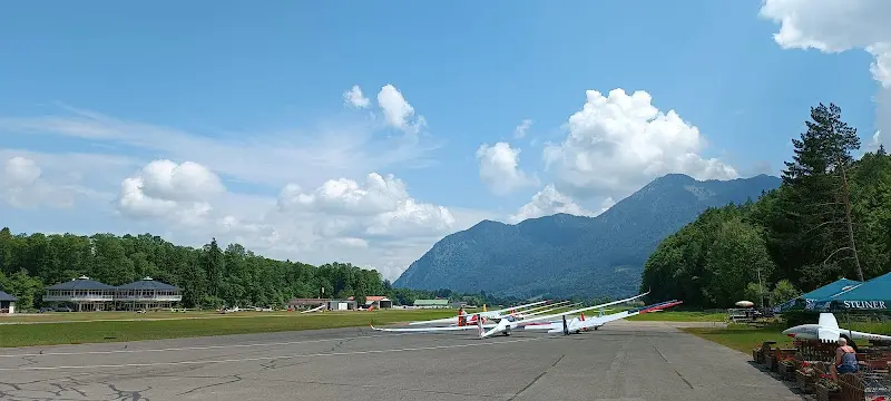 Benjamin Holzner_Fliegeralm_Unterwössen_review