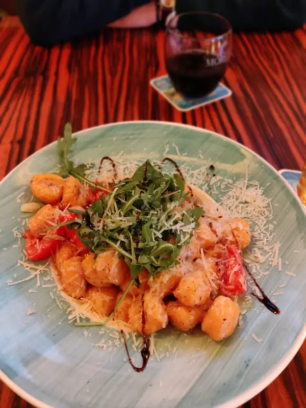 Scheck In | Restaurant & Sportsbar Unterföhring_München_slider_image_1