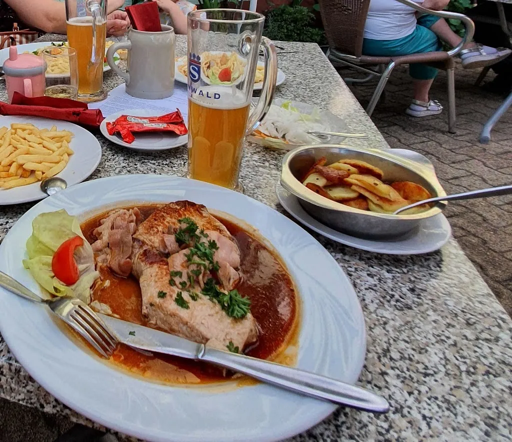 Edgar van de Burgt-Dekens_Landgasthof Grüner Baum_Wildbad_recensione