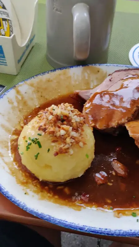 Wirtshaus am Bavariapark_München_slider_image_2