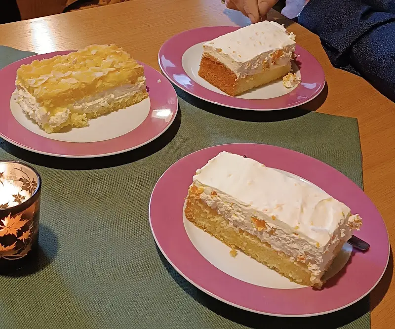 Manuela Niewierra_Gastwirtschaft Waldhaus_Ursensollen_review