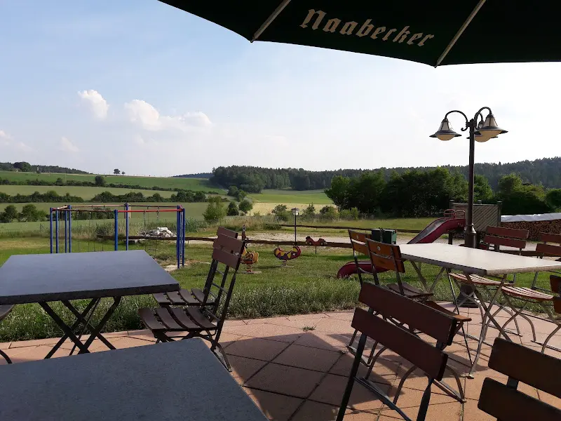 Waldschänke am Hirschpark B. u. B. Geitner restaurant in Ursensollen