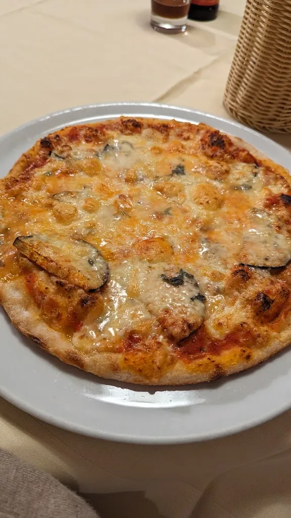 Stefanie Bührer_Vis a Vis da Peppino_Kaiserstuhl_review