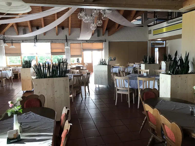 Sportgaststätte Vierkirchen restaurant in Vierkirchen