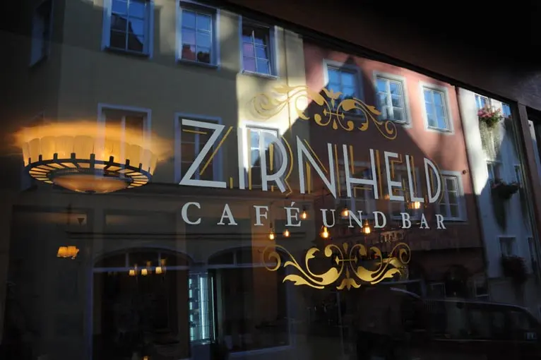 Café Zirnheld restaurant in Lech