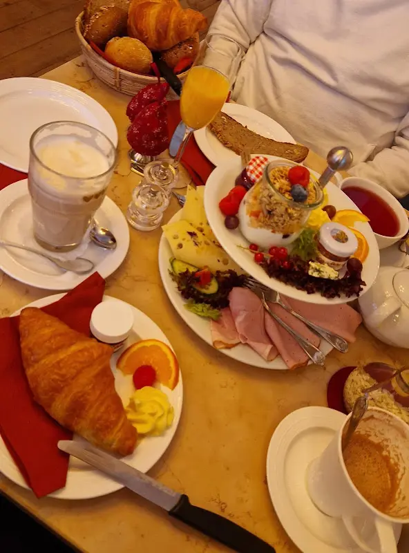 Café Zirnheld_Lech_slider_image_2