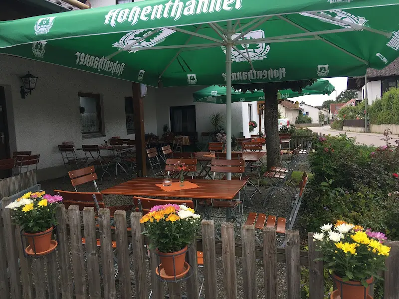 Nikolaus u. Helga Klingl Bierstüberl_Vilsbiburg_slider_image_1