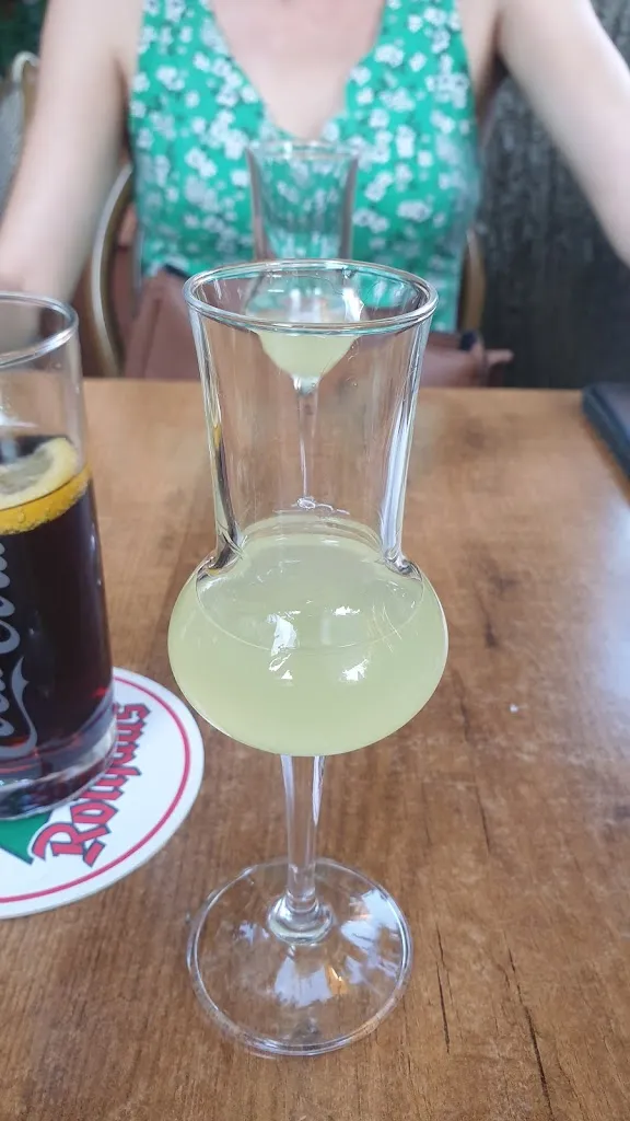 Steven Df_Restaurant Bar Ratskeller_Badenweiler_reseña