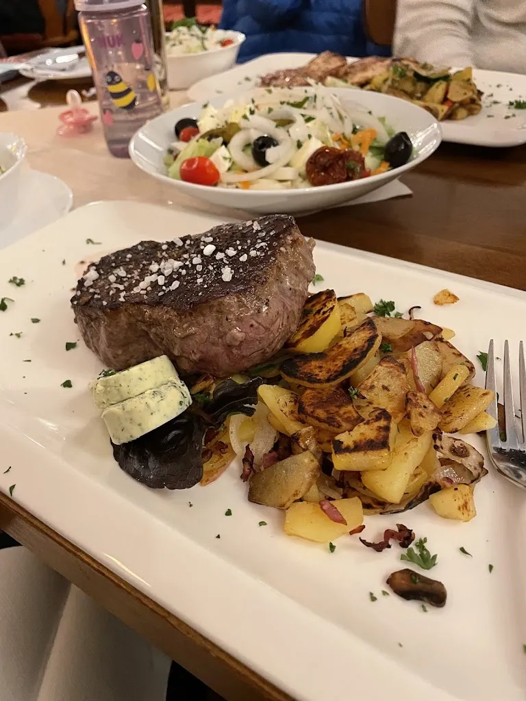 Pete S_Restaurant Bar Ratskeller_Badenweiler_reseña