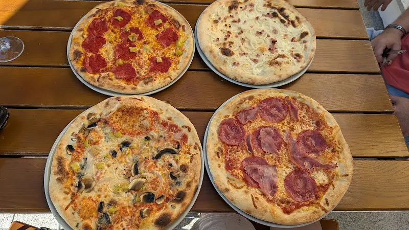 Pizzeria Piccola_Vogtareuth_slider_image_3