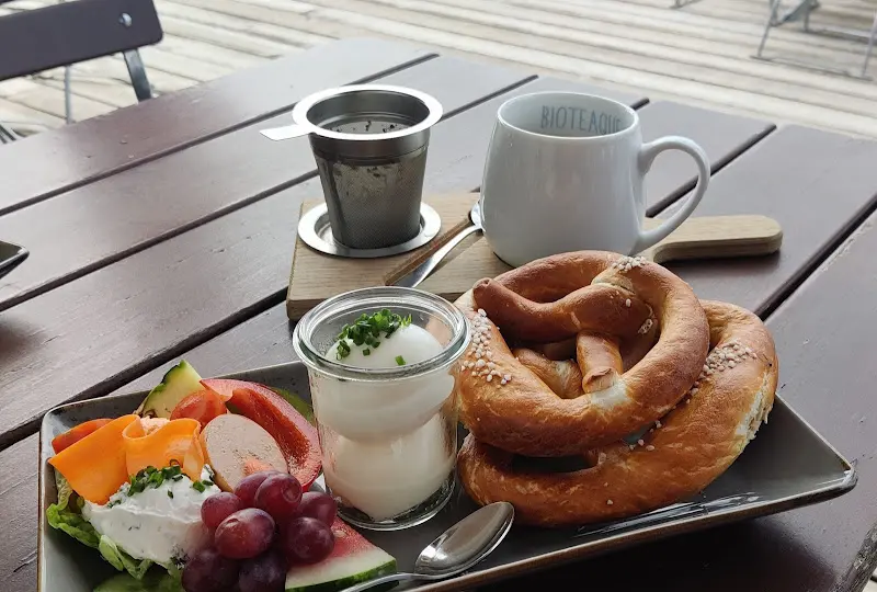 Cafe Hiesig_Vogtareuth_slider_image_3