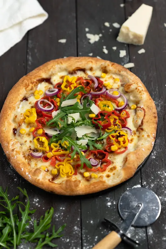 Black White Diner | Pizza Delivery & Takeout_Vilseck_slider_image_2