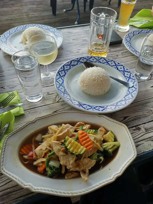 Sai Nam_Vilseck_slider_image_3