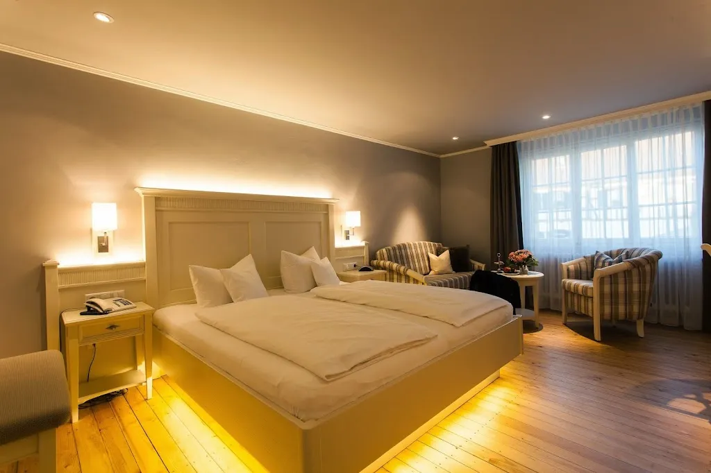 Zur Sonne Romantik Hotel & Restaurant_Badenweiler_slider_image_2