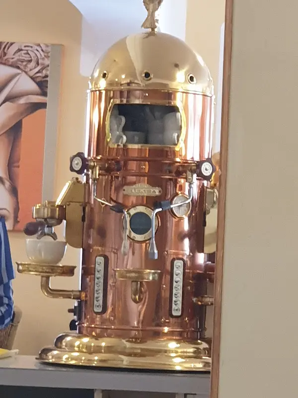 Vincenzo “VINC” Giurbino_Café Venus_Viechtach_Bewertung