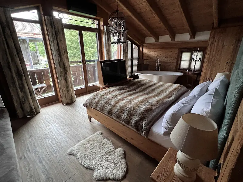 Talien König_Sterr - Hotel & Chalets_Viechtach_review