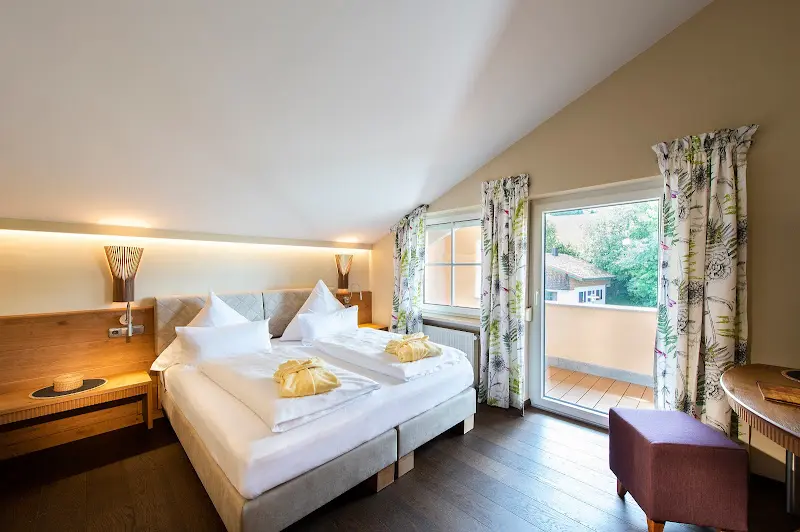 Sterr - Hotel & Chalets_Viechtach_slider_image_2