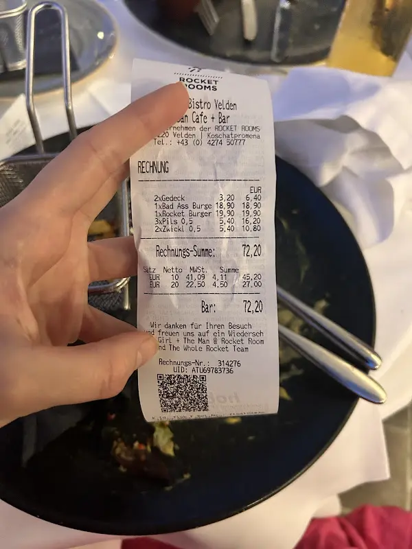 Ade Pricopas_Rocket Restaurant & Bistro Velden_Austria_review