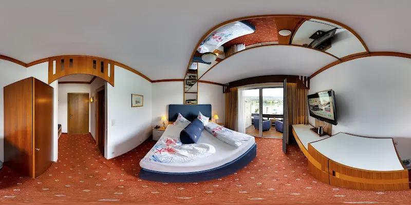 Hotel-Restaurant Veldener Traumschiff_Austria_slider_image_3